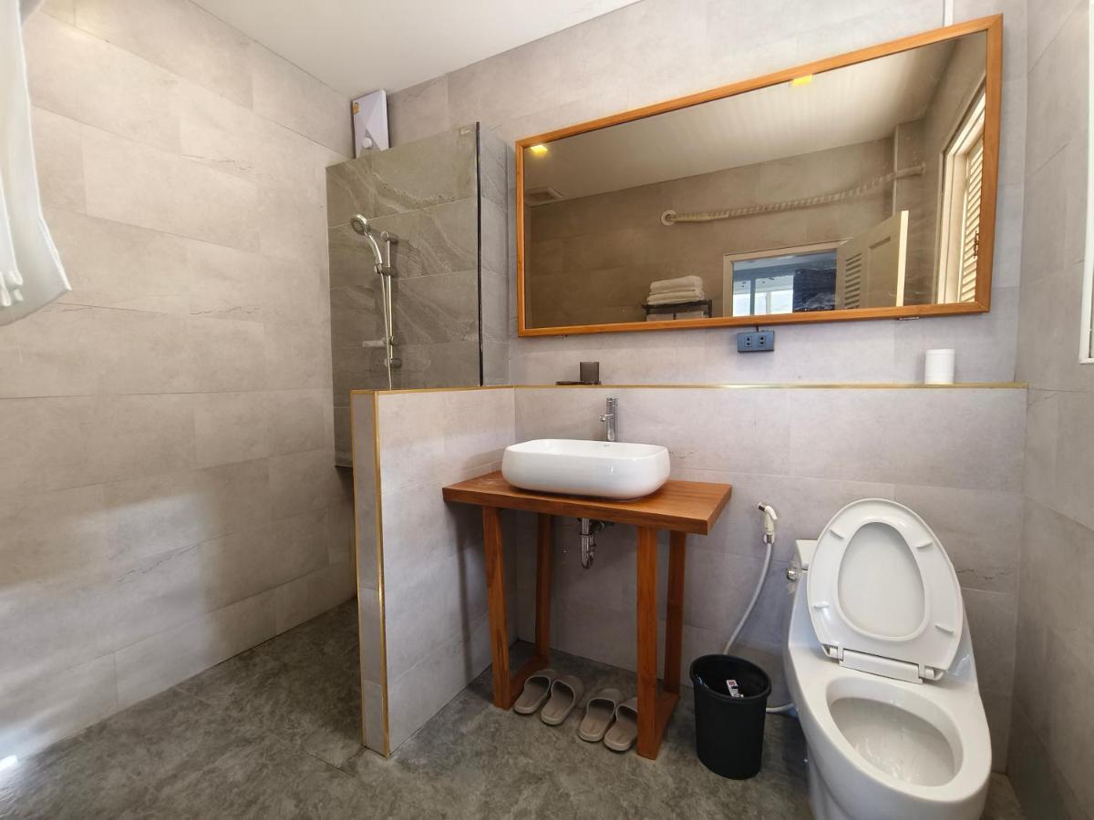 Jenny Airport Lounge Bed & Breakfast Vientiane Exterior photo