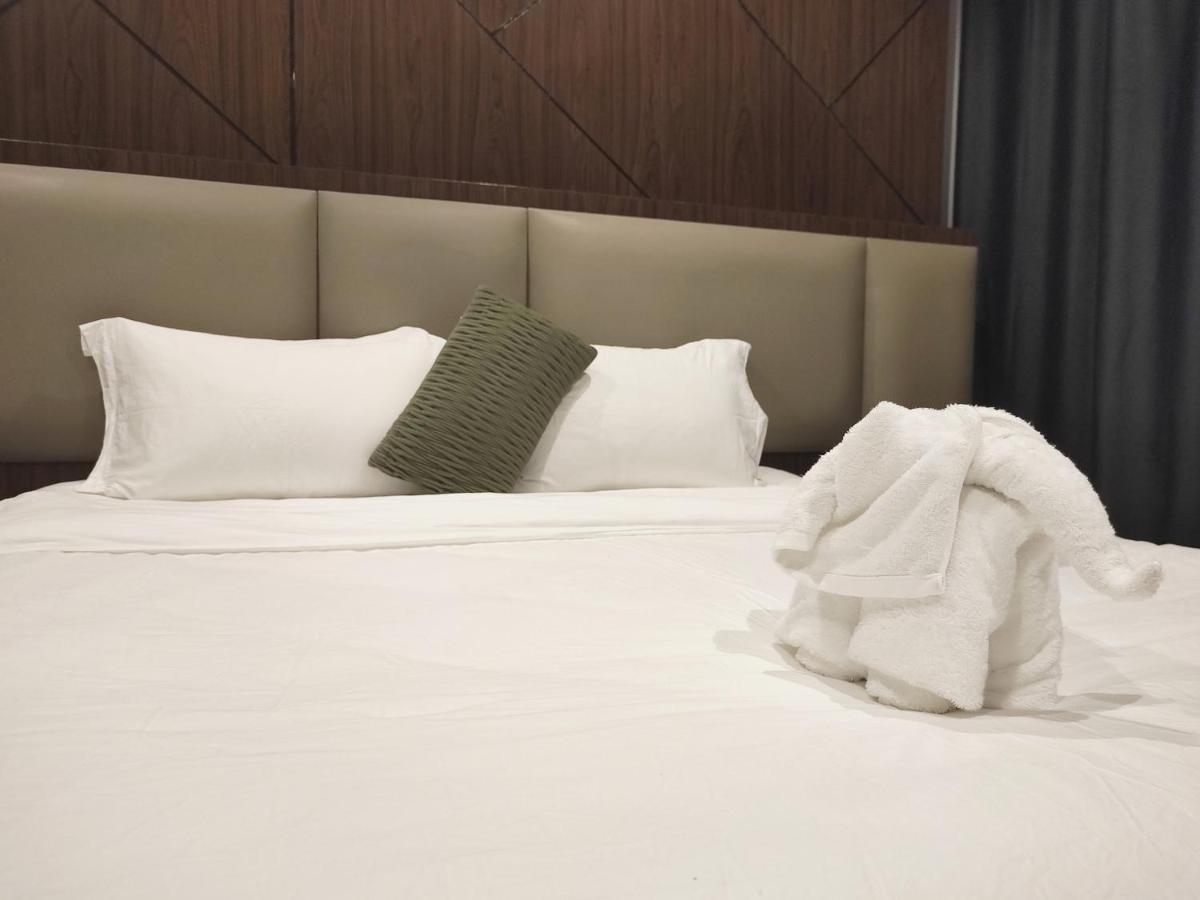 Jenny Airport Lounge Bed & Breakfast Vientiane Exterior photo
